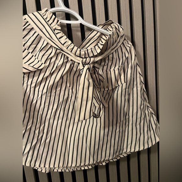 Cupshe Black and Cream Striped Mini Skirt - Picture 6 of 6